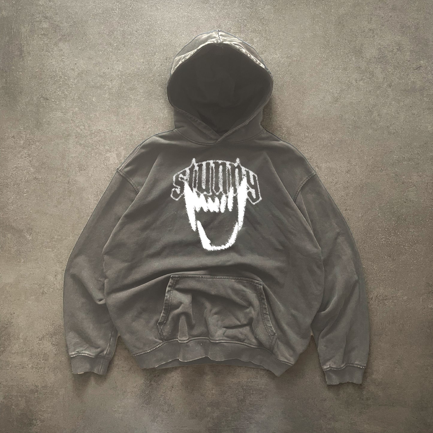 BITE HOODIE OVERSIZED